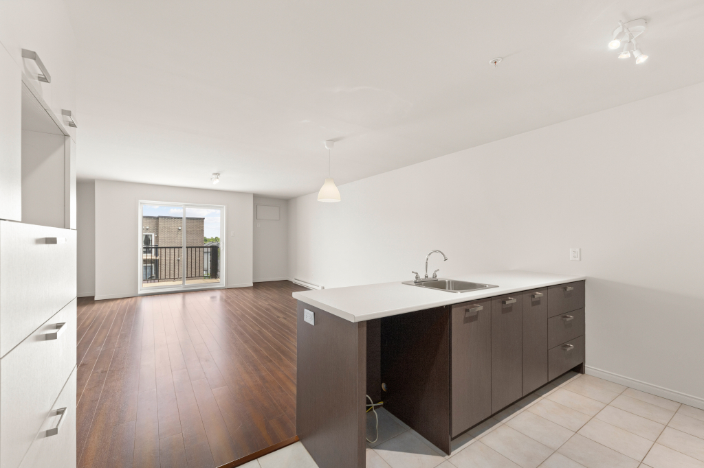 Logement 4 1/2 AVEC Garage Inclus | 2916882