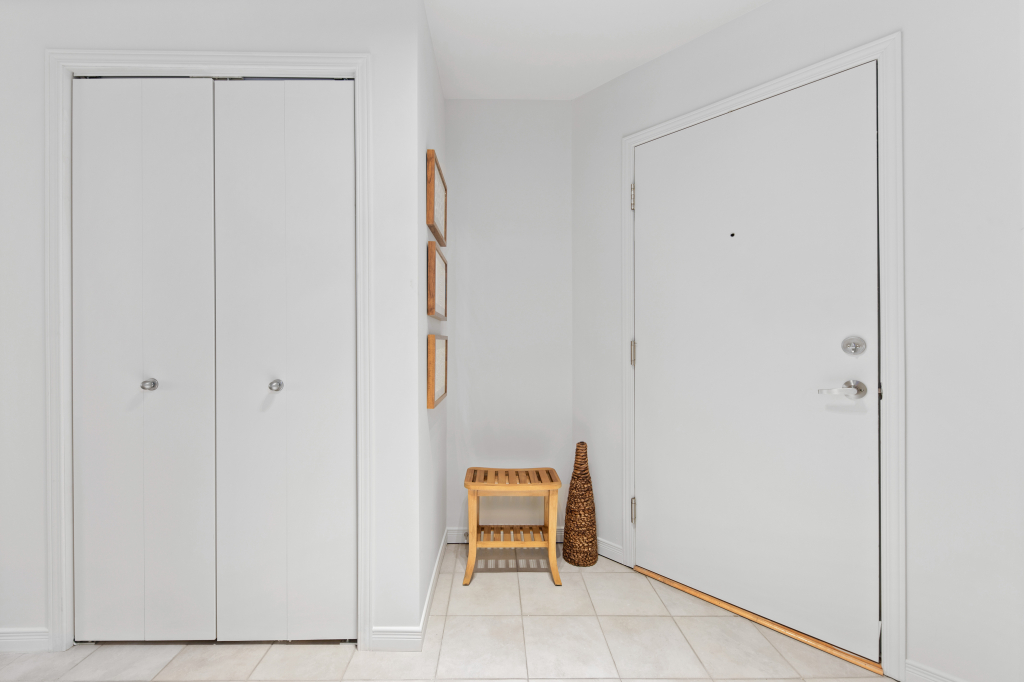 Logement 4 1/2 AVEC Garage Inclus | 2916884