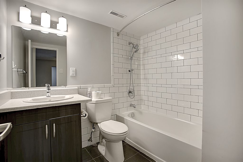Millard Manor Apartments | 2916968