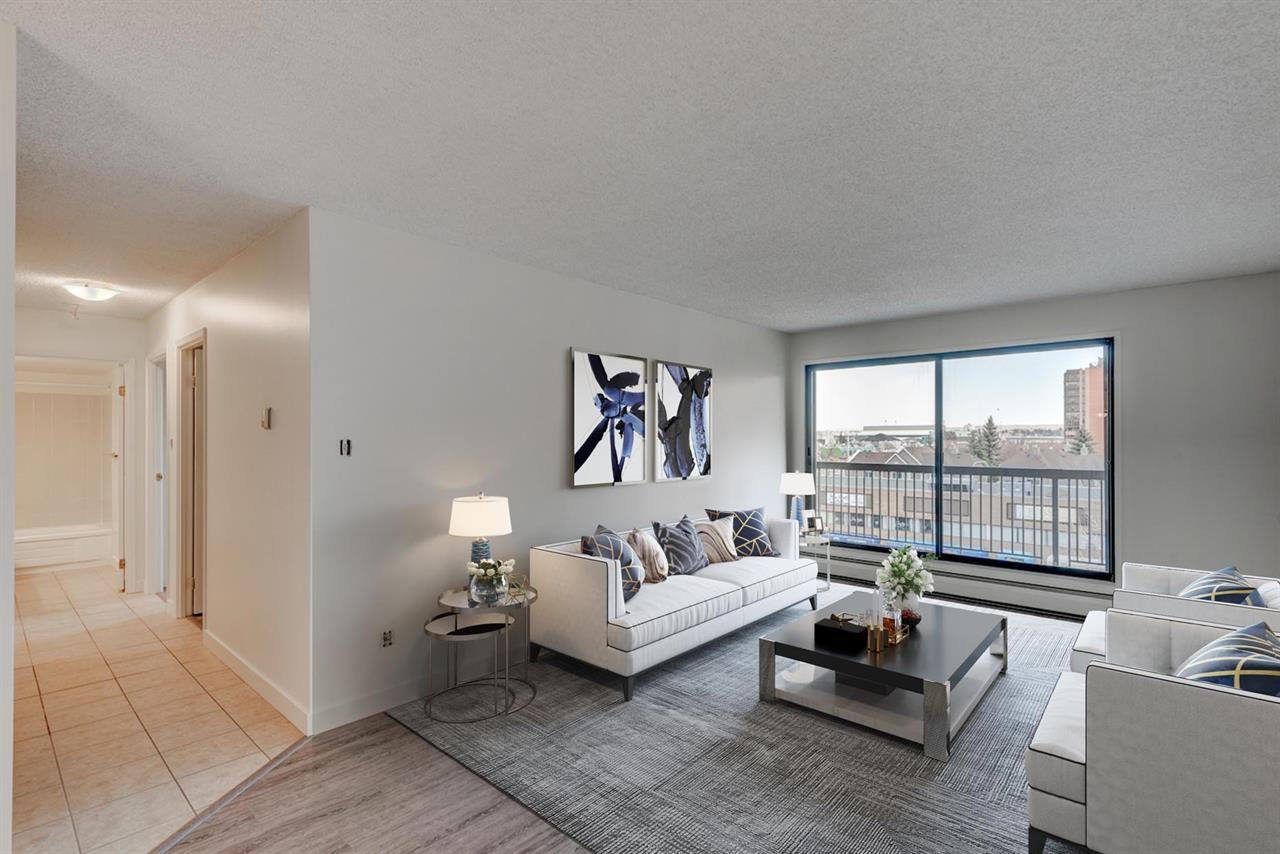 Dorsett Square | 2920011