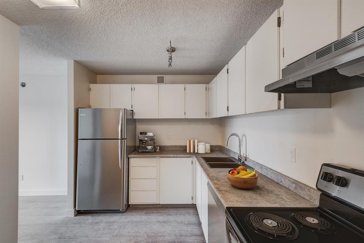 Dorsett Square | 2920011