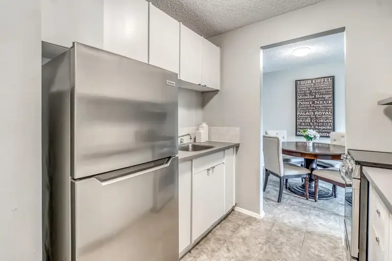 Windsor Place | 606 58 Ave SW, Calgary | 2917235
