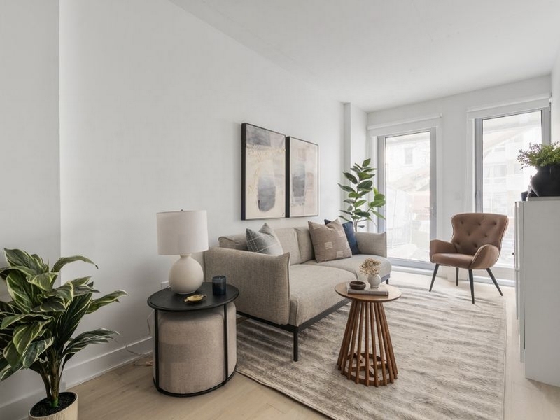 Bachelor - 1200 MacKay Street, Montréal | 2917377