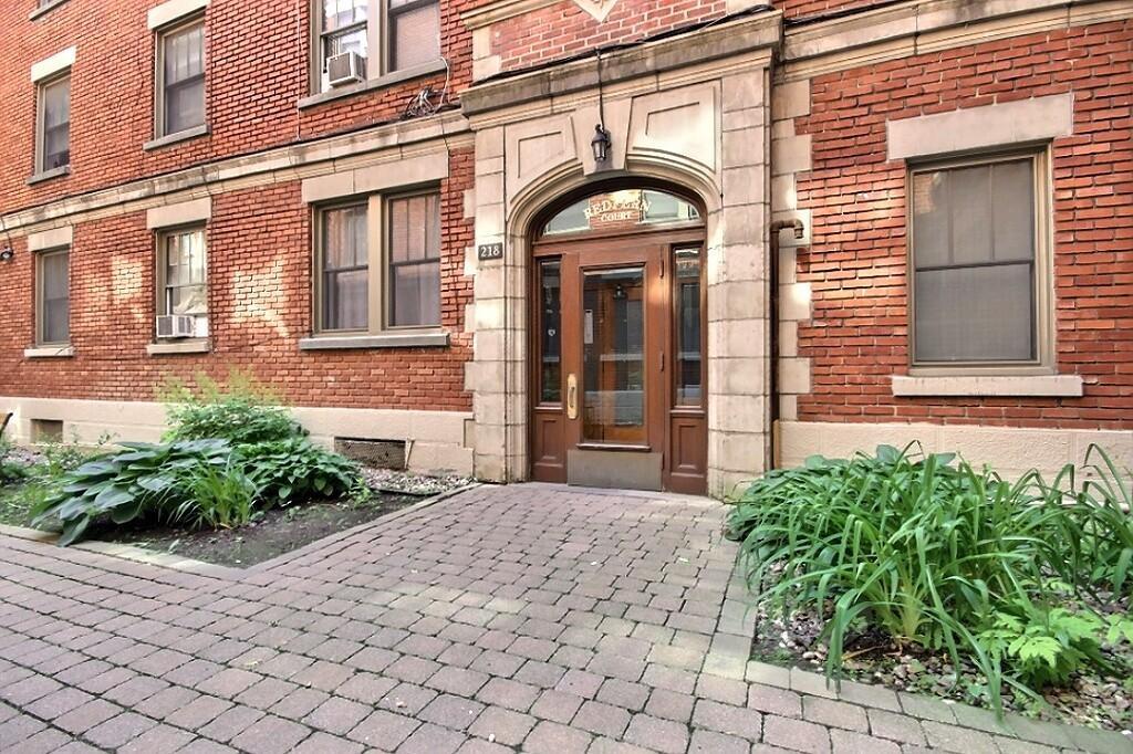 2 Bedrooms Unit - 229 Kensington, Westmount | 2917386