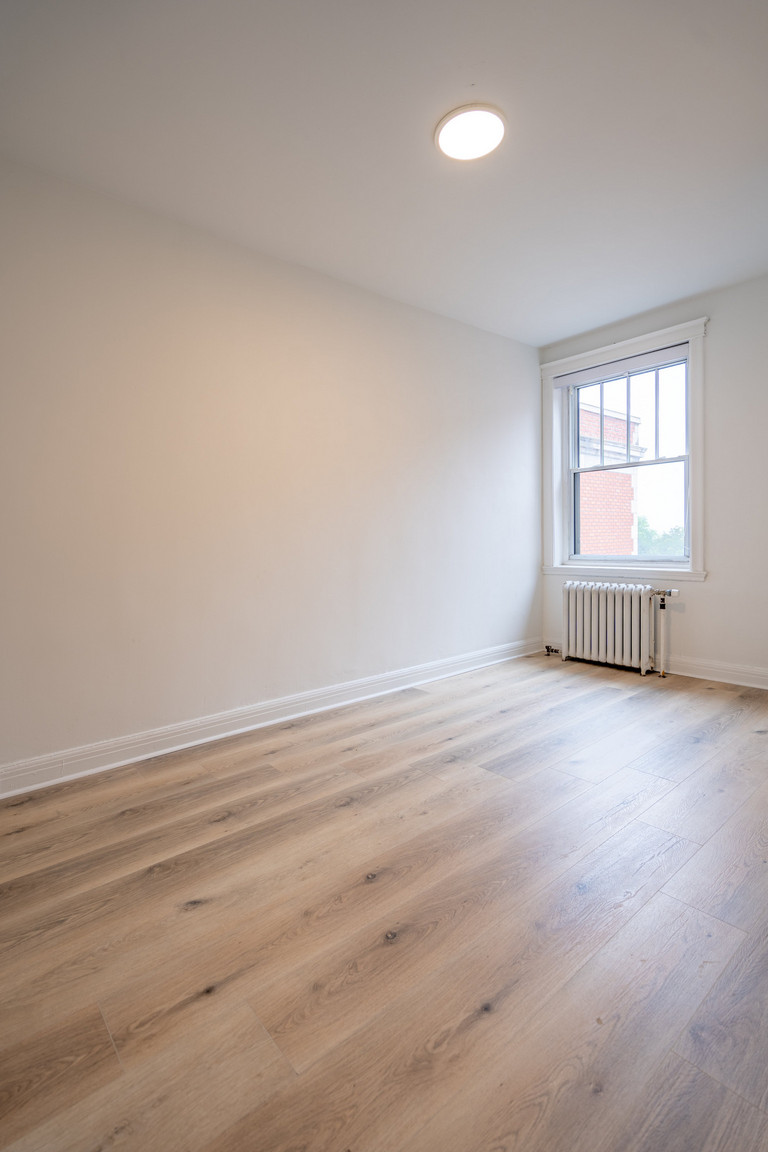 2 Bedrooms Unit - 229 Kensington, Westmount | 2917386