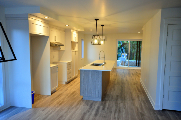 **Condo De Luxe 5 1/2** | 2917411
