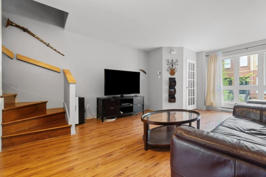 Oasis De Confort à Louer Rosemont | 2917421
