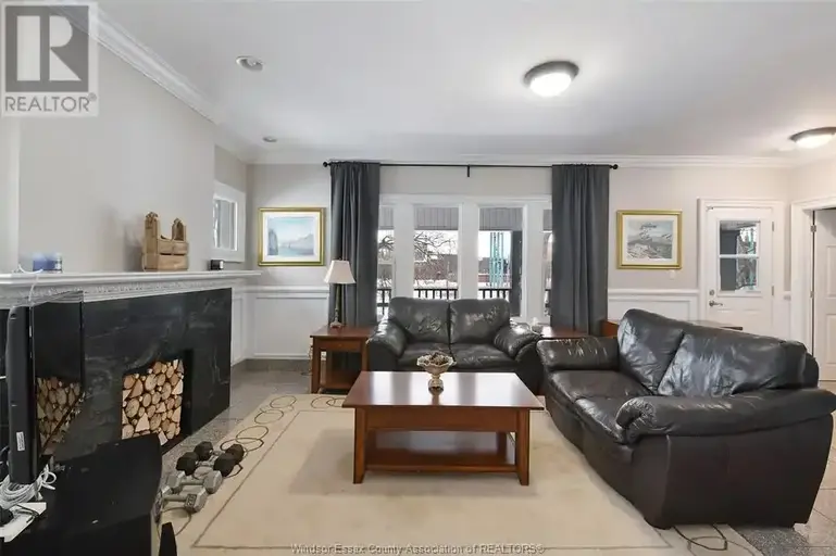 337 INDIAN ROAD Unit# UPPER | 337 INDIAN ROAD Unit# UPPER, Windsor | 2917497