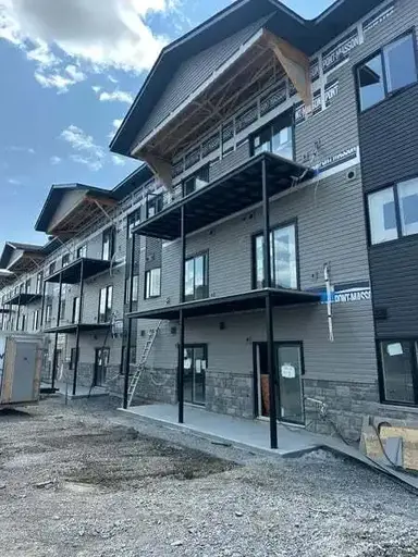 2380 Cleroux Cres Unit 208 | 2380 Cleroux Cres, Gloucester | 2917624