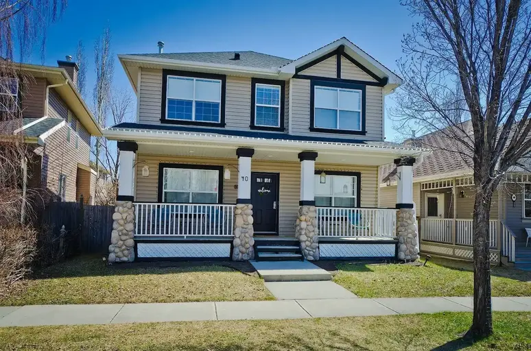 Renovated Mckenzie Towne Estate Home | Calgary | 2917714