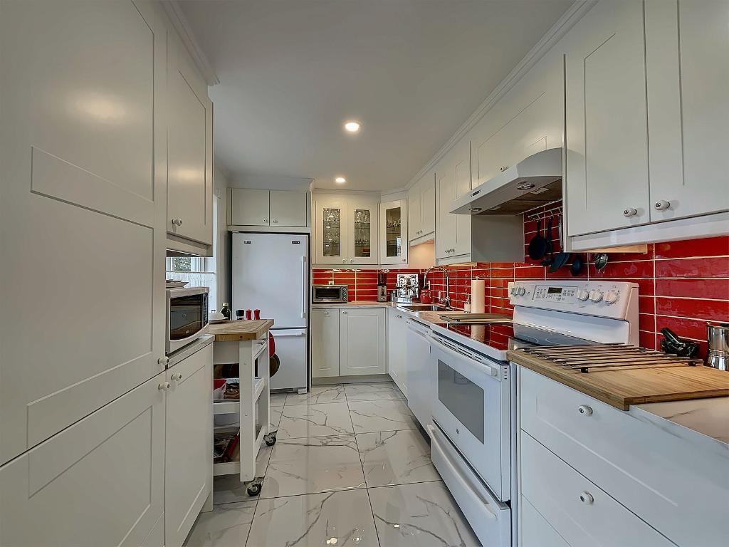 4½ avec terrasse et cour à louer - St-Sauveur | 2917742