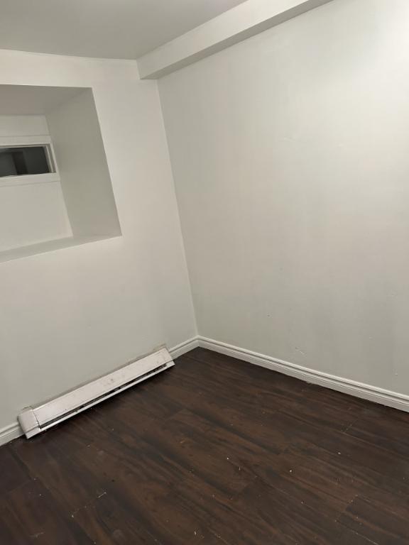 Plateau Mont Royal, Avenue Laval angle Roy 5/2 620 pieds carrés. Rénové, cour 1850 $/mois | 2917747