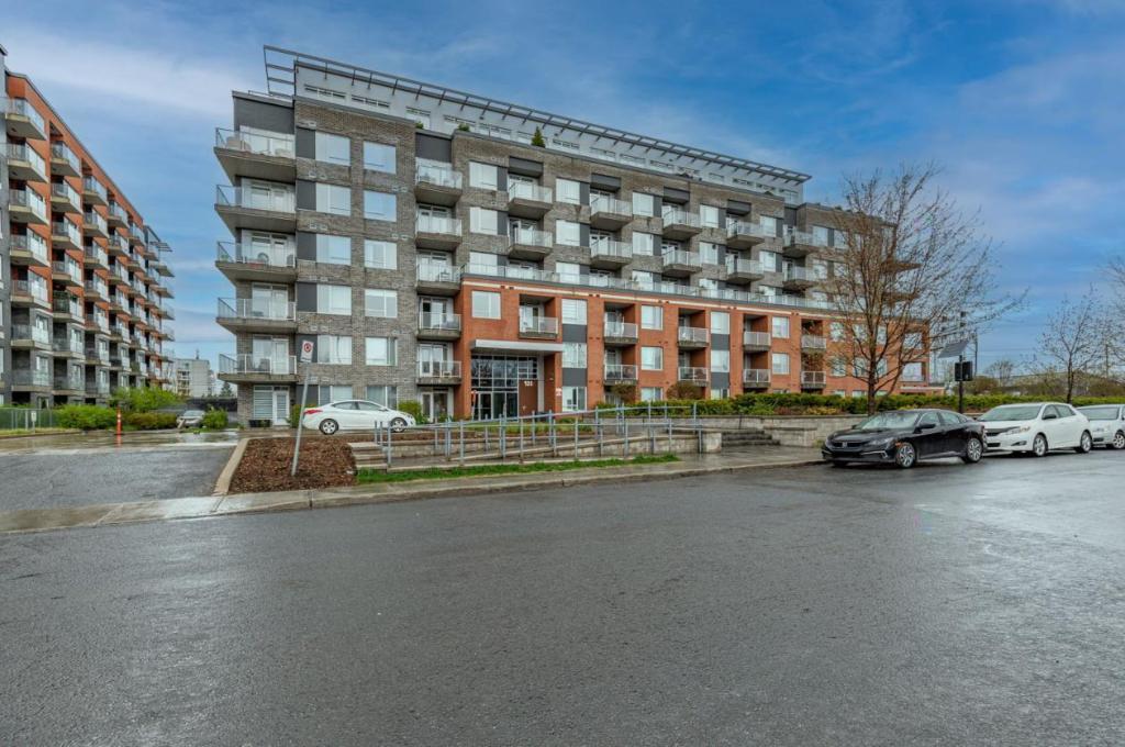 À LOUER | 4 ½ à Saint-Lambert | disponible le 15 août | 2917761