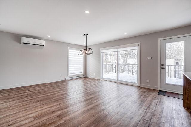 Très grand 4,5, Chomedey Laval, luxueux, neuf et lumineux | 2917762