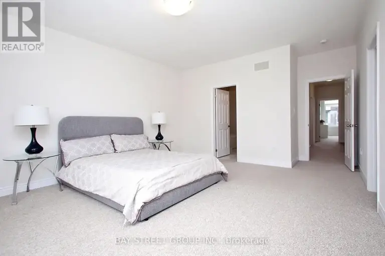 102 CARRVILLE WOODS CIRCLE | 102 CARRVILLE WOODS CIRCLE, Vaughan | 2917869