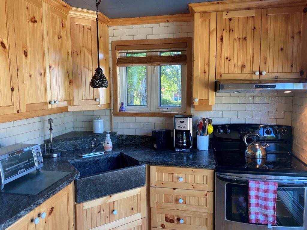 Chalet vacances bas St-Laurent soleil, plage et couchers de soleil | 2918001