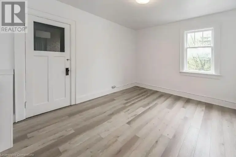 202 KING Street S Unit# 206A | 202 KING Street S Unit# 206A, Waterloo | 2918085