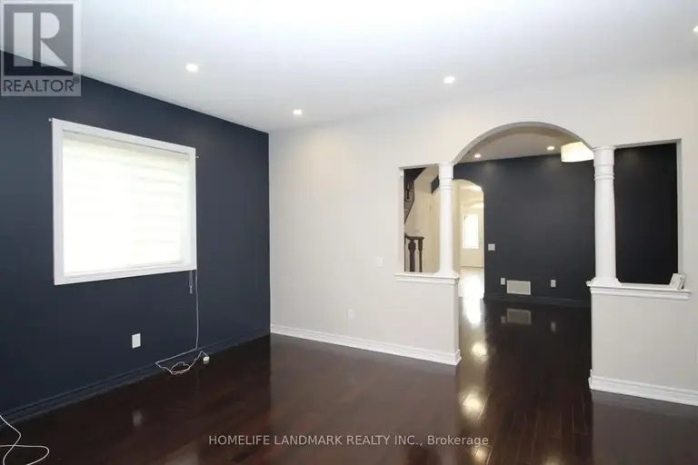404 LADY NADIA DRIVE E | 404 LADY NADIA DRIVE E, Vaughan | 2918094