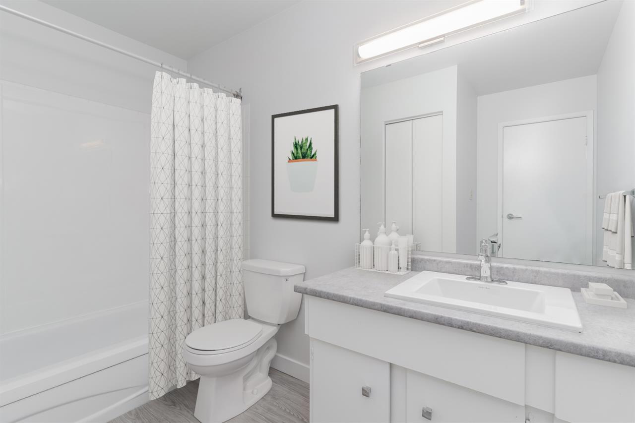 Meadowview Manor | 2920109