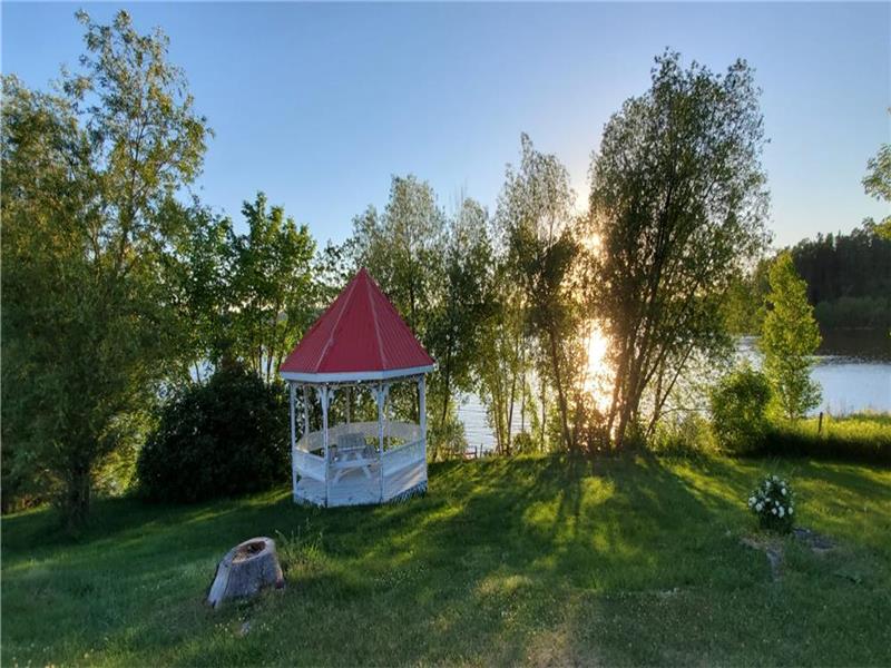 Lake Timiskaming Cottage | 2920236