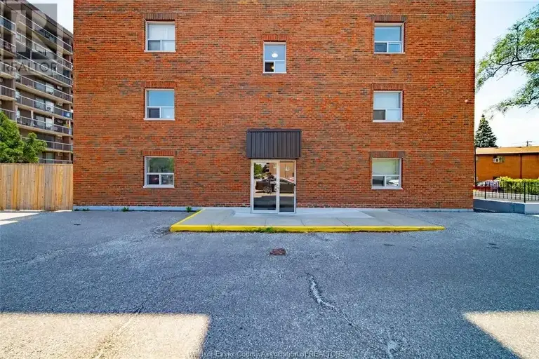 3905 RIVERSIDE DRIVE East Unit# 203 | 3905 RIVERSIDE DRIVE East Unit# 203, Windsor | 2920418