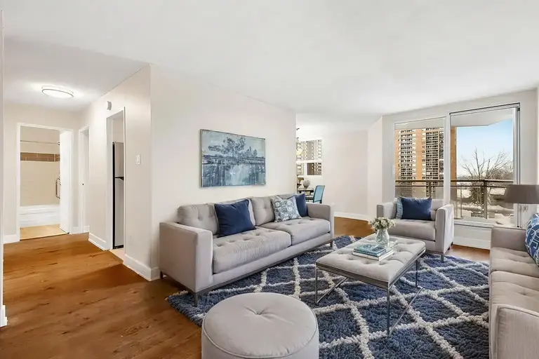 Riviera Gate | 1300/1310 McWatters Road, Ottawa | 3025471