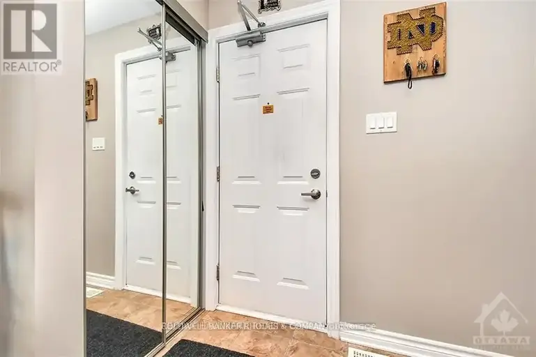 114 BRENTMORE PRIVATE | 114 BRENTMORE PRIVATE, Ottawa | 2920535