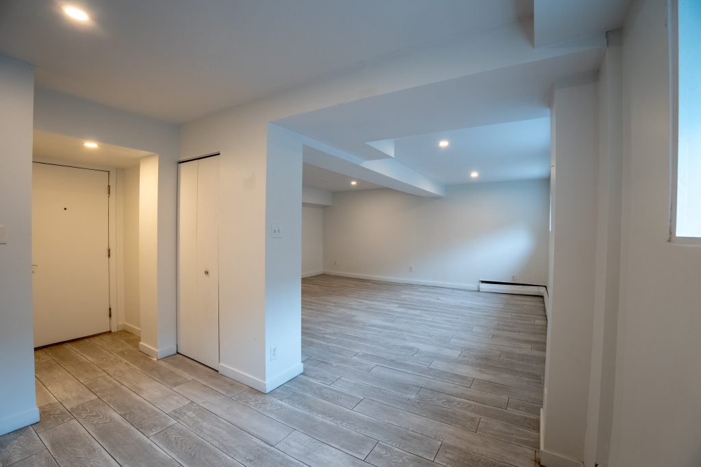 Studio - 50 Crepeau | 2922410