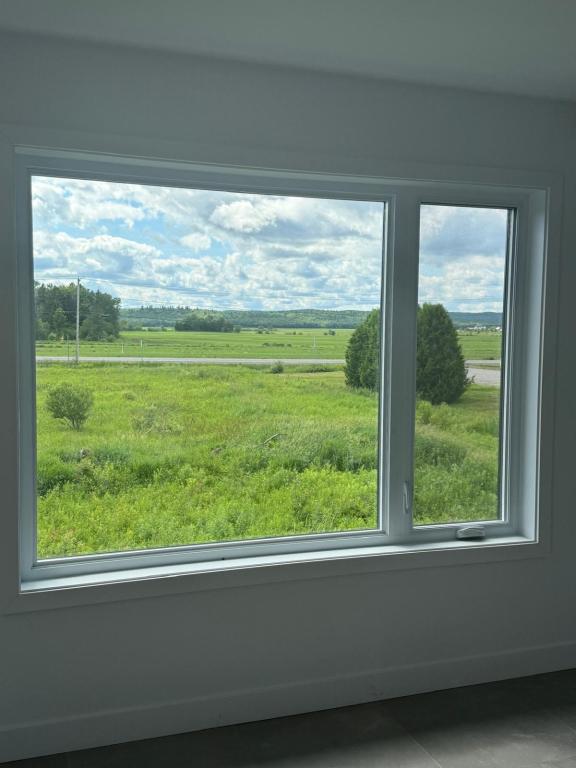 Superbe 5 ½ Neuf à Saint-Paulin | 2922422