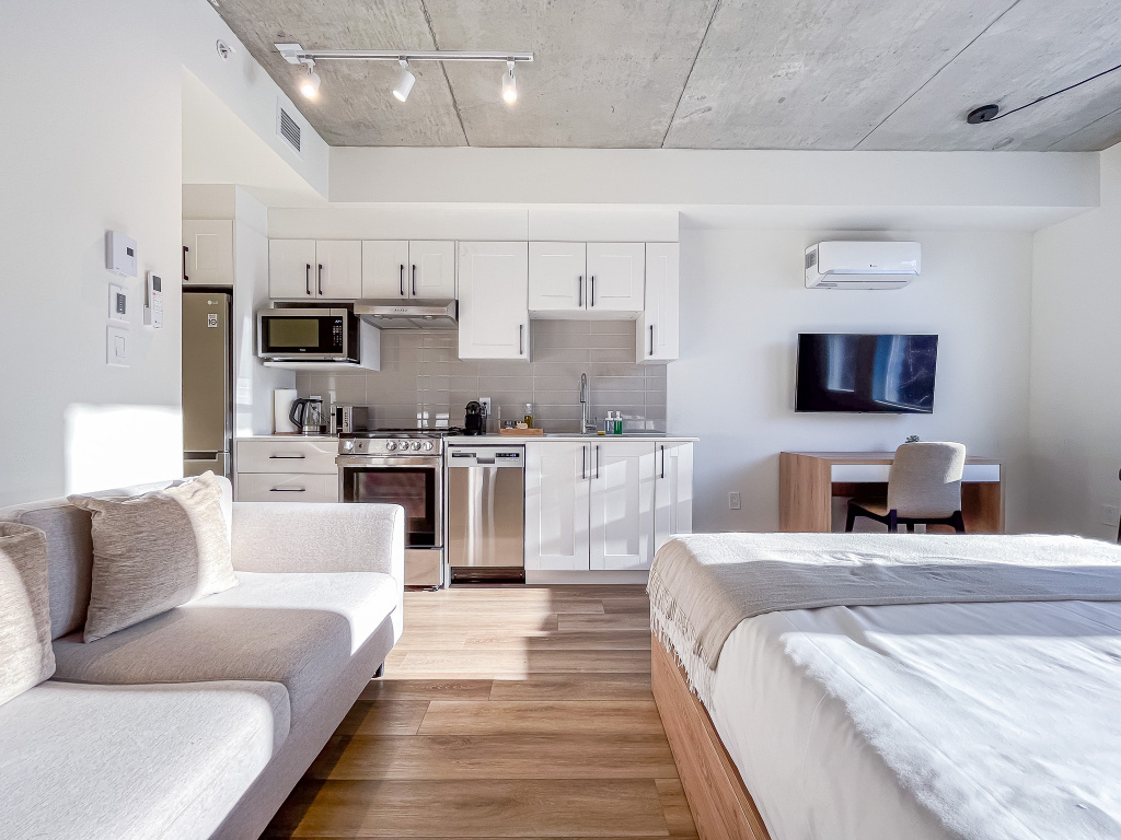 Studio - Berson | 2922434