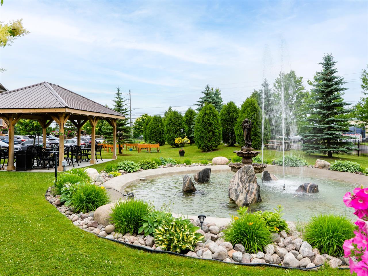 Notre Dame Apartments | 2922516