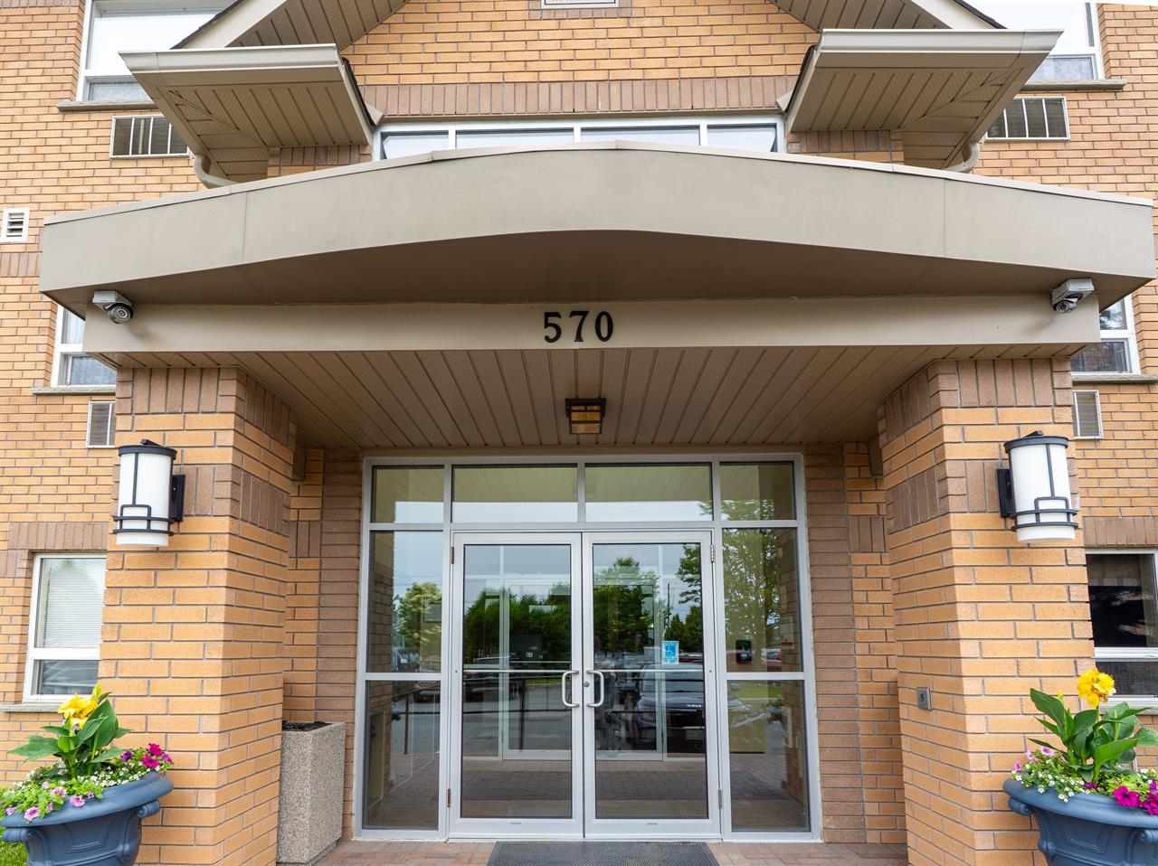 Notre Dame Apartments | 2922516