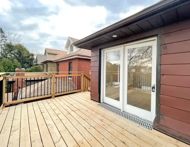 11 Grosvenor Avenue South | 11 Grosvenor Avenue South, Hamilton | 2922613