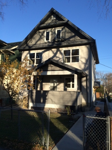 Upper Duplex | 513 Sherburn Street, Winnipeg | 2922809