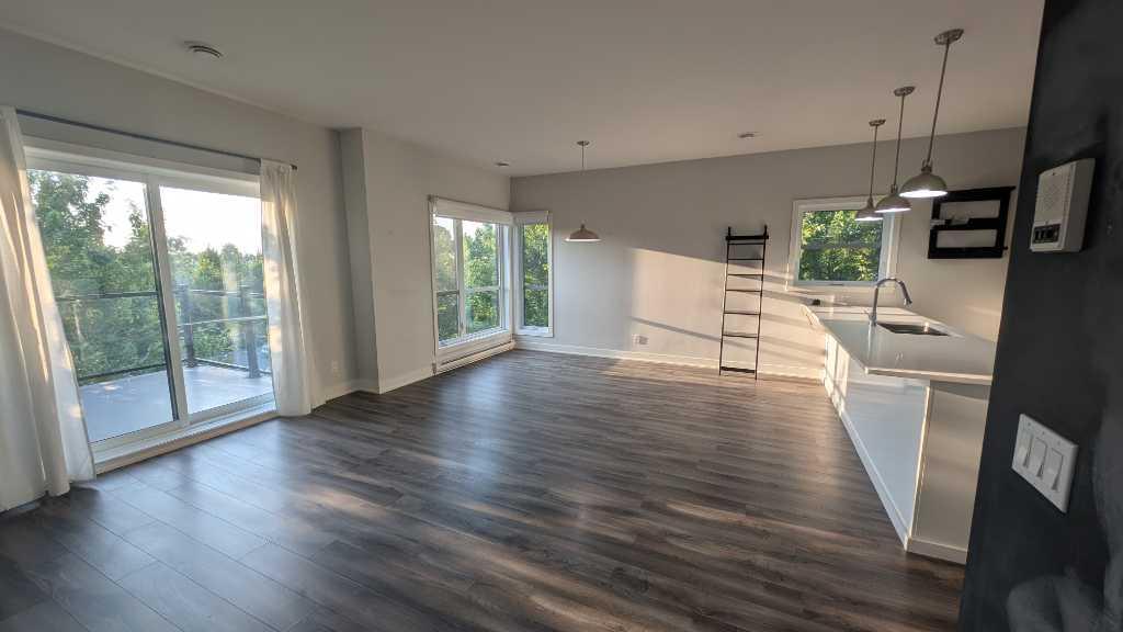 Grand Condo Lumineux | 2922847