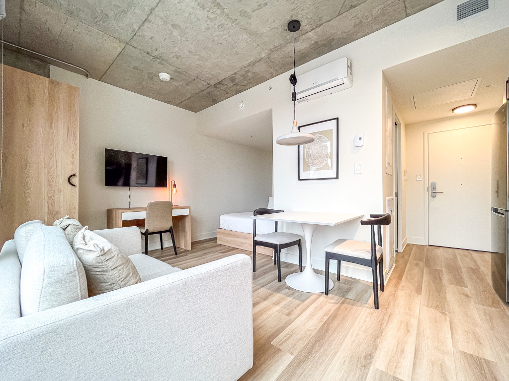Studio - Berson | 2922888