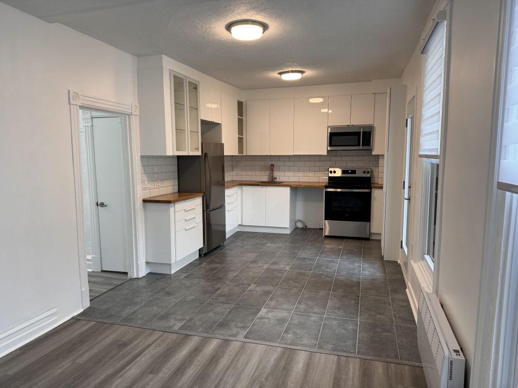 5 1/2 Canal Lachine - 3e étage- Rénové | 2922896