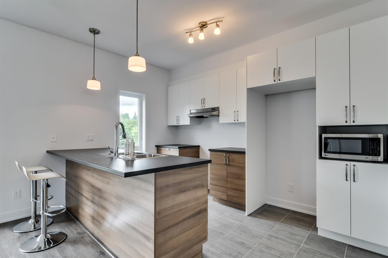 213 Rue Piree (Aylmer) Superbe Appartement 3 Chambres Et 2 Salle De Bain | 2922900