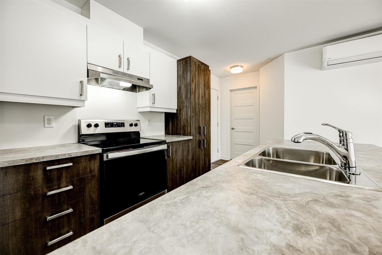 3 Bedroom - 2500 Rue Maurice-Savoie, Longueuil | 2922902