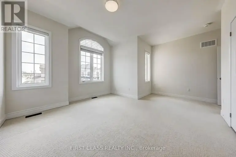 38 CANNES AVENUE | 38 CANNES AVENUE, Vaughan | 2923021