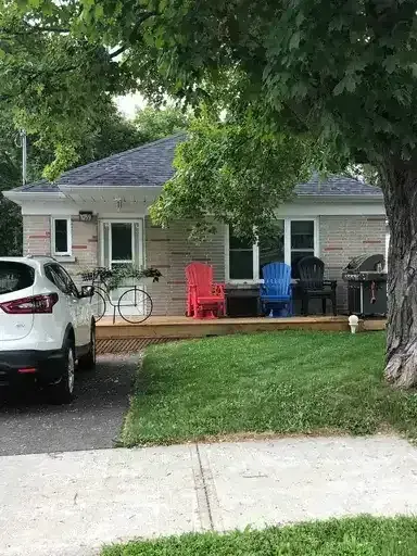 🏡 Charming 3-Bedroom, 2-Bathroom Detached Home for Rent | 1059 Western Avenue, Peterborough | 2923098