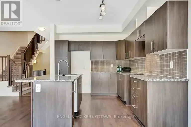 165 OVERBERG WAY | 165 OVERBERG WAY, Ottawa | 2923105