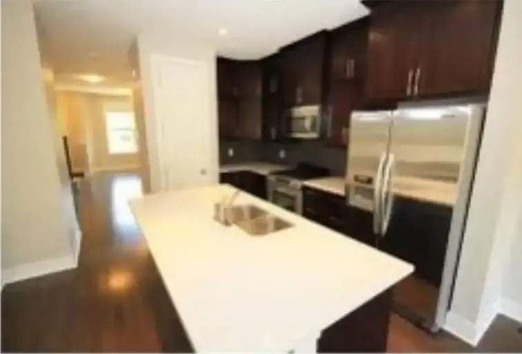 New Executive Living- inner city two-story home with NEW AC unit. | Calgary | 2929273