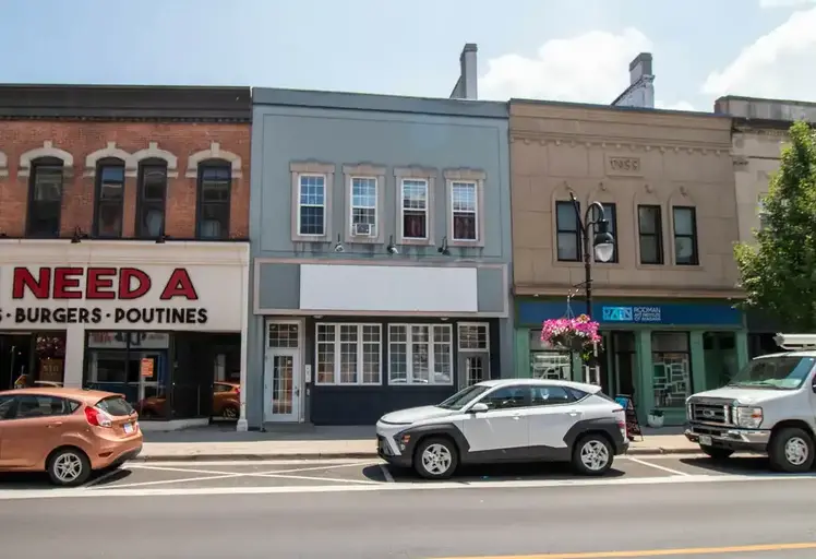 108 St. Paul Street | 108 St. Paul Street -, St. Catharines | 2923279