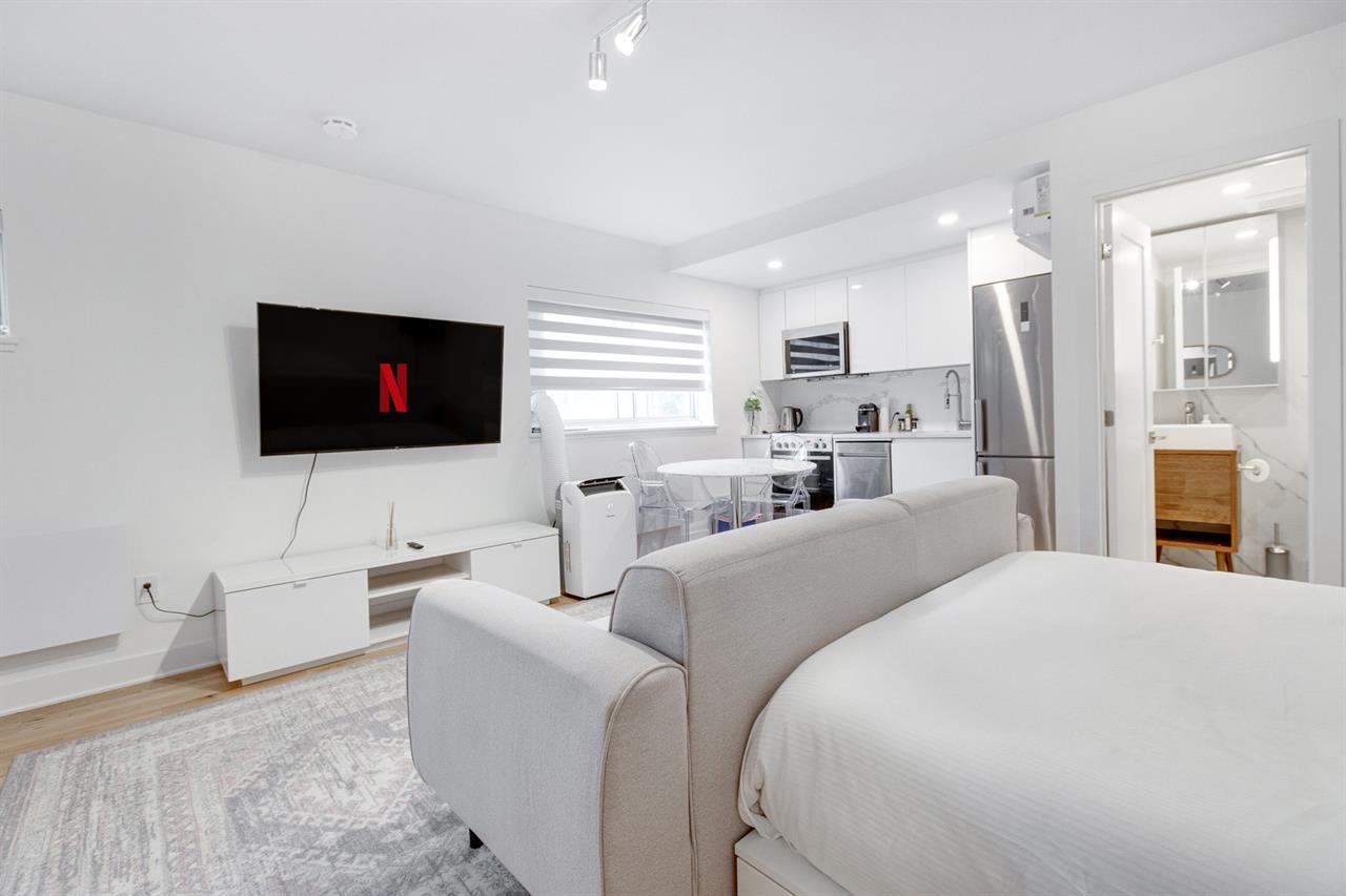 Bachelor - 1755 Rue Saint-Denis, Montréal | 2924875
