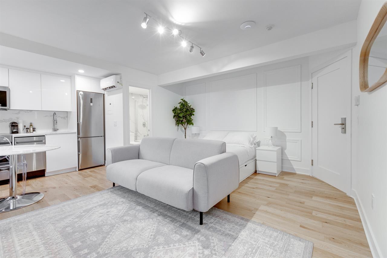 Bachelor - 1755 Rue Saint-Denis, Montréal | 2924875