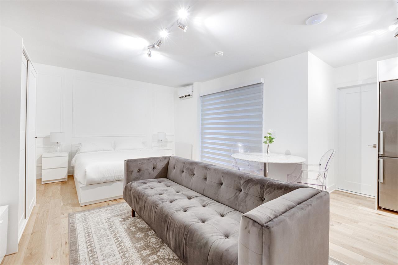 Bachelor - 1755 Rue Saint-Denis, Montréal | 2924876