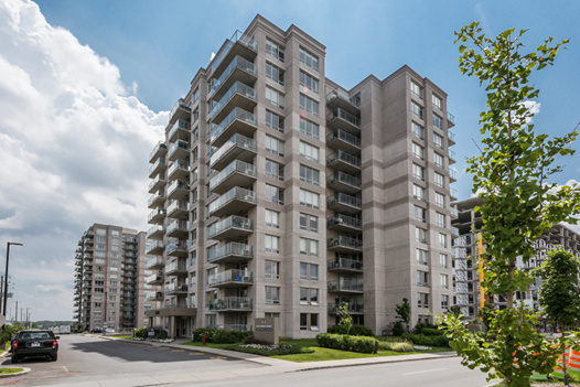 Grand Logement 3 1/2 à Louer Laval | 2925375
