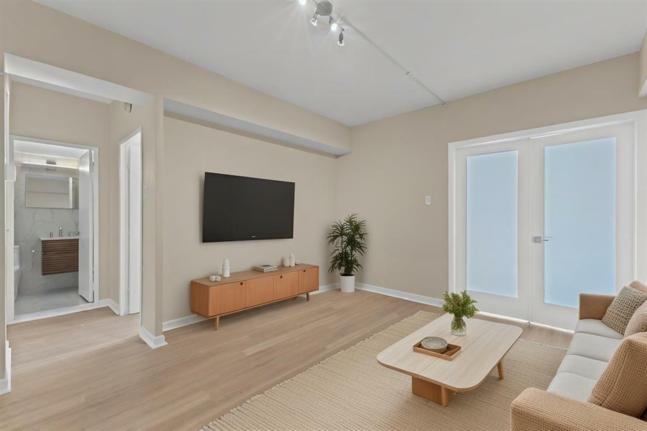 2 Bedroom - 3553 Rue Durocher, Montréal | 2925389