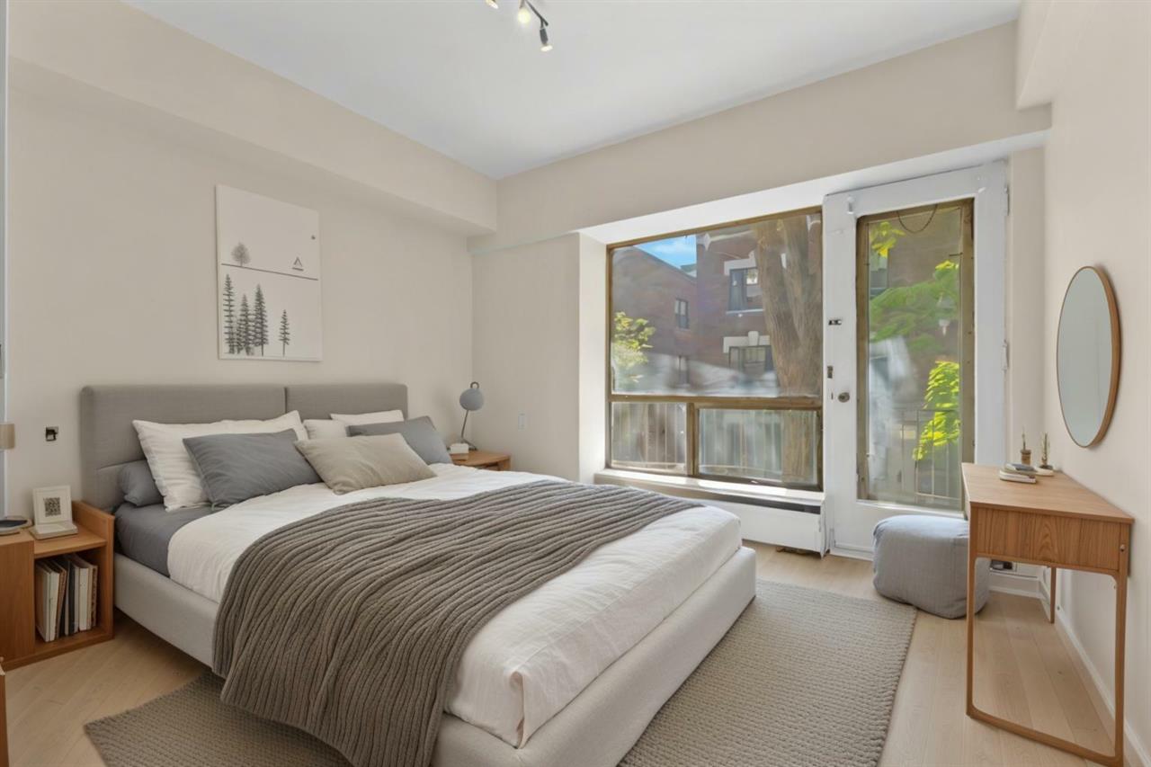 2 Bedroom - 3553 Rue Durocher, Montréal | 2925389